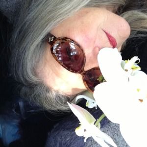 Meet your Posher, Julie